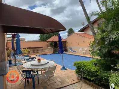 Casa com 3 Quartos à venda, 253m² no Jardim América, Boituva
