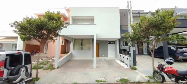 Casa de Condomínio com 3 Quartos para alugar, 166m² no Horto Florestal, Sorocaba