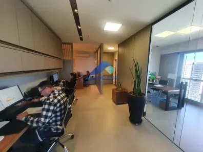 Sala Comercial à venda, 72m² no Parque Residencial Aquarius, São José dos Campos