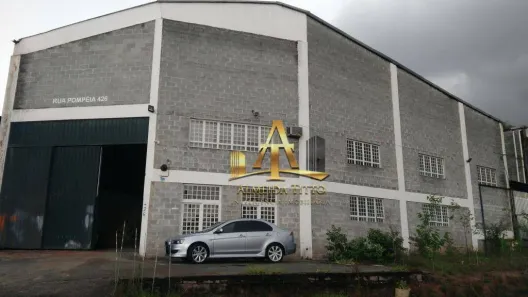 Galpão/Depósito/Armazém à venda, 600m² no Chácaras Marco, Barueri