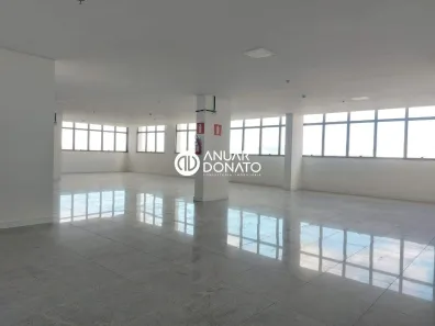 Sala Comercial para alugar, 214m² no Vila da Serra, Nova Lima
