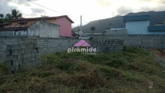 Lote/Terreno à venda, 260m² no Balneário Copacabana, Caraguatatuba