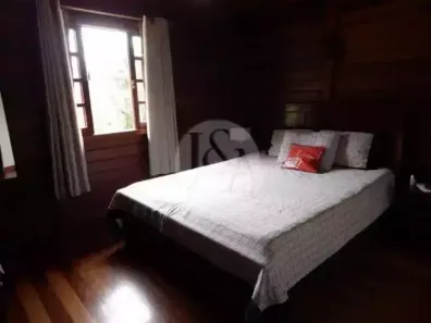 Casa com 4 Quartos à venda, 420m² no Retiro, Petrópolis