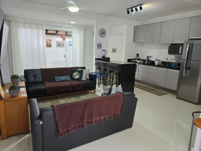 Sobrado com 3 Quartos para alugar, 120m² no Massaguaçu, Caraguatatuba