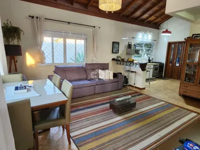 Casa com 3 Quartos à venda, 159m² no Campeche, Florianópolis