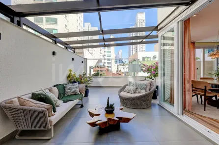 Apartamento com 3 Quartos à venda, 240m² no Centro, Balneário Camboriú