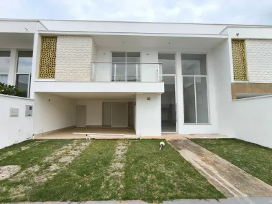 Casa de Condomínio com 4 Quartos à venda, 204m² no Santa Genoveva, Goiânia
