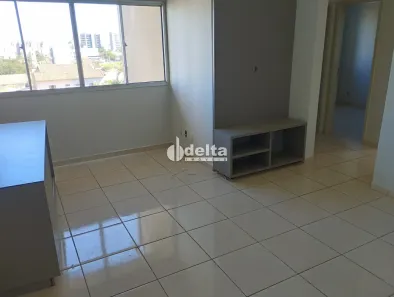 Apartamento com 3 Quartos para alugar, 65m² no Segismundo Pereira, Uberlândia