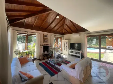 Casa com 4 Quartos à venda, 200m² no Rio Tavares, Florianópolis