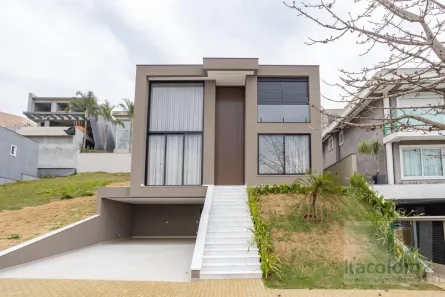 Casa de Condomínio com 4 Quartos à venda, 370m² no Alphaville, Santana de Parnaíba