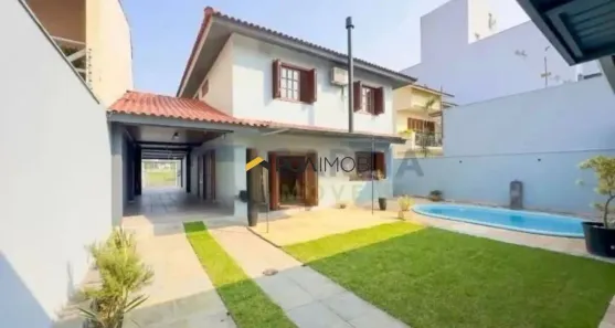 Casa com 4 Quartos para alugar, 300m² no Jardim Itu, Porto Alegre