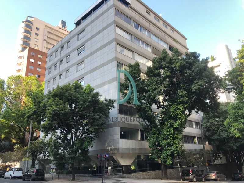 Apartamento com 5 quartos — Boa Viagem, Belo Horizonte