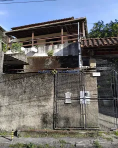 Casa com 2 Quartos à venda, 338m² no Chácara Flora, Petrópolis