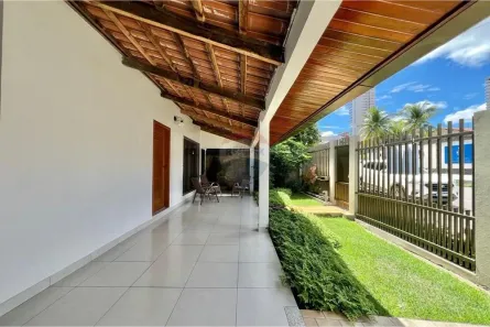 Casa com 3 Quartos à venda, 243m² no Renato Gonçalves, Barreiras