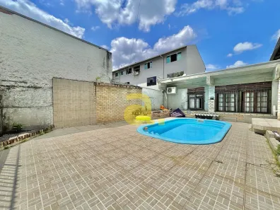 Casa com 7 Quartos à venda, 500m² no Garcia, Blumenau