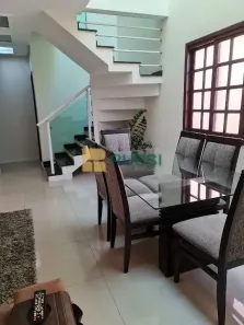 Sobrado com 3 Quartos à venda, 155m² no Jardim Rodolfo, São José dos Campos