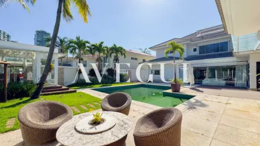 Casa de Condomínio com 8 Quartos para venda ou aluguel, 1020m² no Barra da Tijuca, Rio de Janeiro
