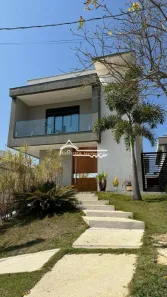 Casa de Condomínio com 3 Quartos à venda, 270m² no Condomínio Residencial Fogaça, Jacareí