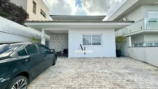 Casa de Condomínio com 4 Quartos à venda, 280m² no Jardim das Cerejeiras, Arujá