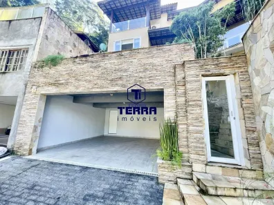 Casa com 6 Quartos à venda, 280m² no Badu, Niterói