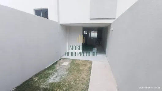 Casa com 2 Quartos à venda, 70m² no Rio Branco, Belo Horizonte
