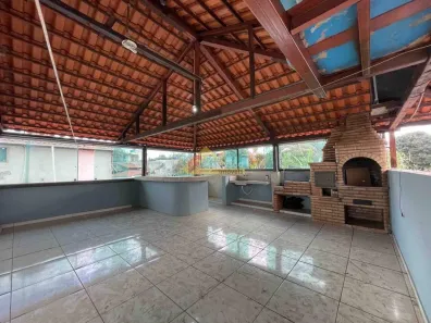 Casa com 4 Quartos para alugar, 263m² no Icaraí, Divinópolis