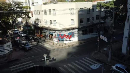 Ponto Comercial para alugar, 212m² no Santo Antônio, Belo Horizonte