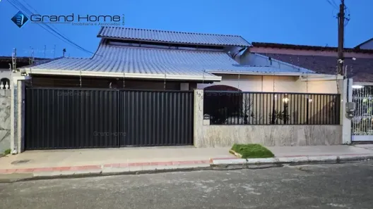 Casa com 5 Quartos à venda, 264m² no Centro de Vila Velha, Vila Velha