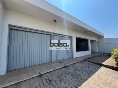 Casa com 3 Quartos para alugar, 285m² no Vila Silva Pinto, Bauru