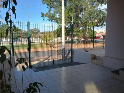 Casa de Condomínio com 3 Quartos para alugar, 157m² no Jardim Eugênia, Bauru