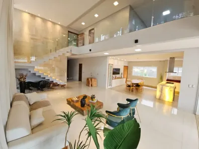 Casa de Condomínio com 5 Quartos à venda, 360m² no Jardins Verona, Goiânia