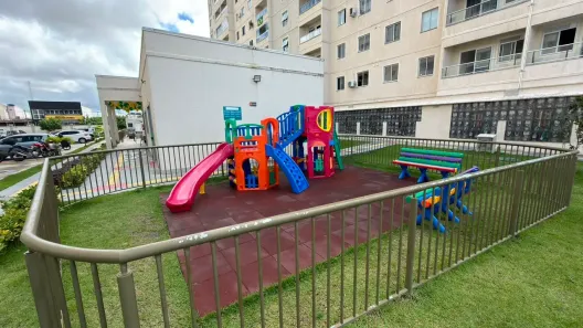 Apartamento com 2 Quartos para alugar, 45m² no Antares, Maceió