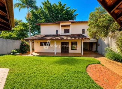 Sobrado com 3 Quartos à venda, 231m² no Jardim do Sol, Campinas