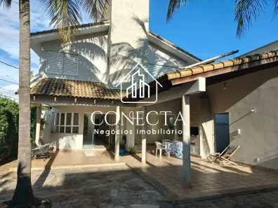 Casa com 4 Quartos à venda, 305m² no Jardim Karaíba, Uberlândia