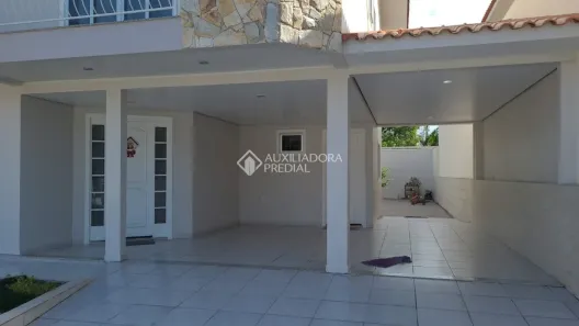 Casa com 3 Quartos à venda, 225m² no Centro, Palhoça
