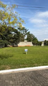 Lote/Terreno à venda, 300m² no Jardim dos Estados, Taubaté
