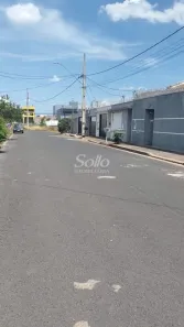 Lote/Terreno à venda, 300m² no Novo Mundo, Uberlândia