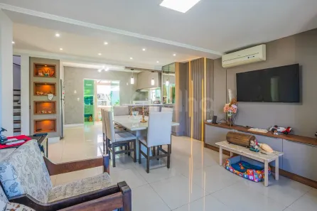 Casa com 4 Quartos à venda, 158m² no Campeche, Florianópolis