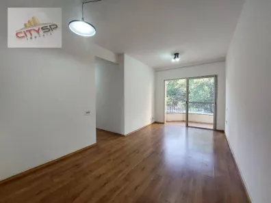 Apartamento com 2 Quartos à venda, 63m² no Vila Gumercindo, São Paulo