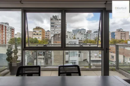 Sala Comercial com 2 Quartos à venda, 134m² no Cidade Baixa, Porto Alegre