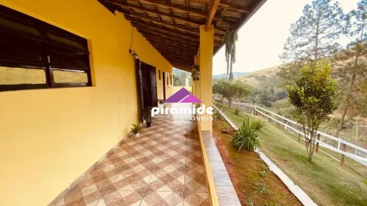 Fazenda/Sítio com 3 Quartos à venda, 190m² no Souzas, Monteiro Lobato