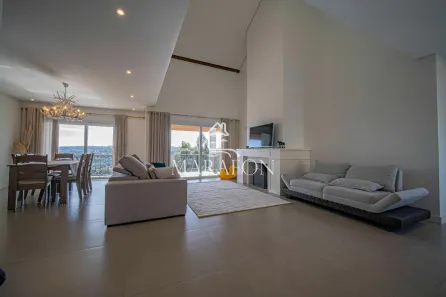 Casa com 3 Quartos à venda, 300m² no Vale das Colinas, Gramado