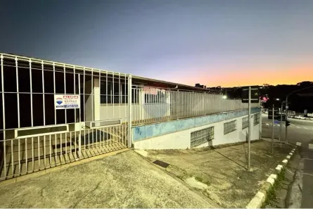 Imóvel Comercial com 4 Quartos para alugar, 273m² no Centro, Bragança Paulista
