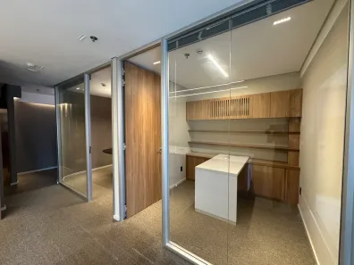 Sala Comercial para alugar, 71m² no Itaim Bibi, São Paulo