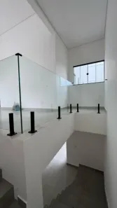 Sobrado com 3 Quartos à venda, 196m² no Jardim Santa Júlia, São José dos Campos