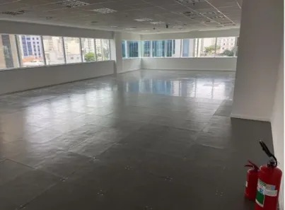 Sala Comercial para alugar, 246m² no Jardim Paulistano, São Paulo