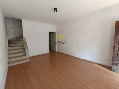 Casa com 2 Quartos para alugar, 80m² no Saúde, São Paulo