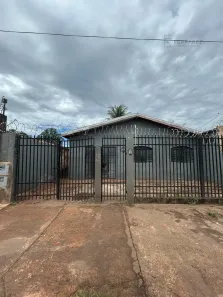 Casa com 2 Quartos para alugar, 70m² no Vila Piratininga, Campo Grande