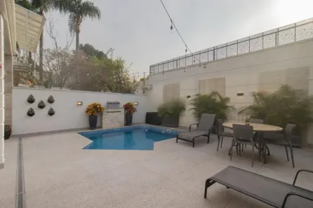 Casa de Condomínio com 4 Quartos à venda, 300m² no Santo Amaro, São Paulo