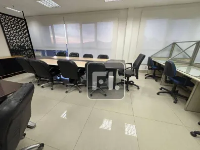 Sala Comercial para alugar, 86m² no Sítio Tamboré Alphaville, Barueri